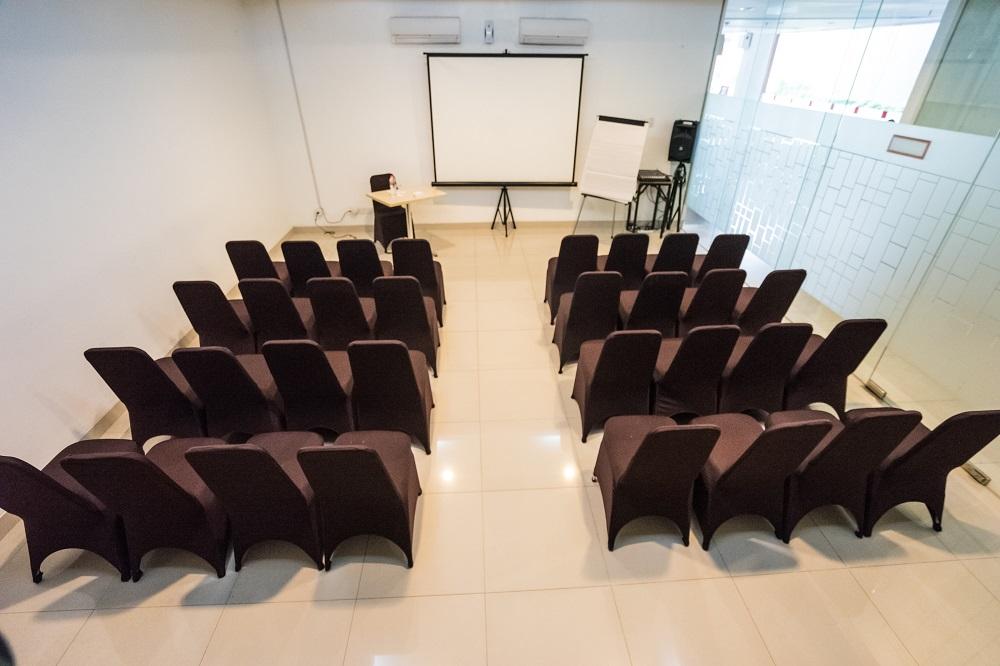 Amaris Hotel Pancoran Джакарта Экстерьер фото