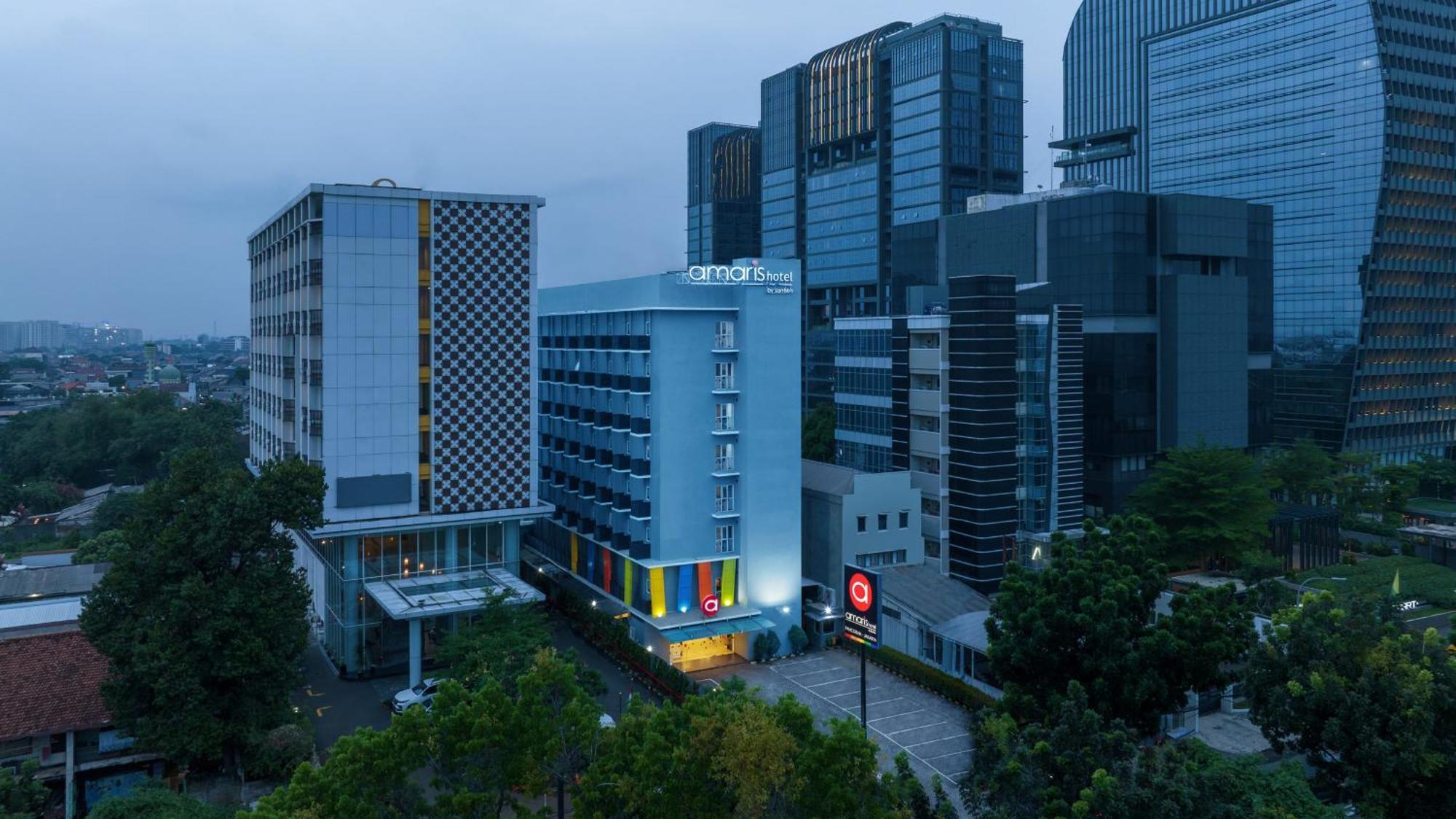 Amaris Hotel Pancoran Джакарта Экстерьер фото